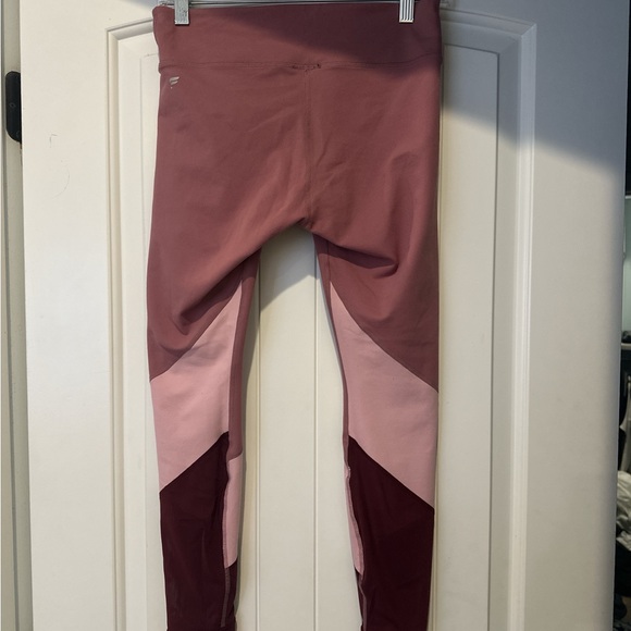 Fabletics Pink Leggings - Picture 2 of 2